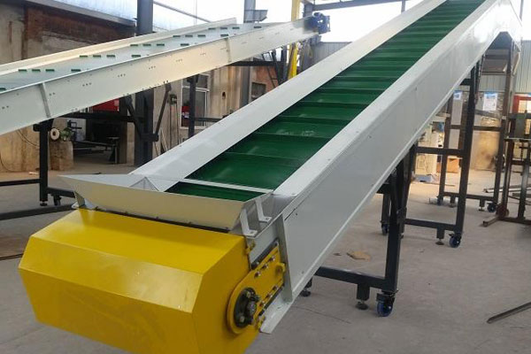 �U�ϰ��ݔ�͙C